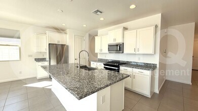 3353 Luna Dr in San Tan Valley, AZ - Building Photo - Building Photo