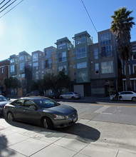 2412 Harrison St in San Francisco, CA - Building Photo - Building Photo