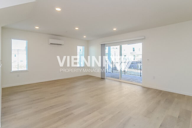 7994 Quiet Knolls Dr in Antelope, CA - Building Photo - Building Photo