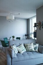 1900 N Bayshore Dr, Unit 4019 in Miami, FL - Building Photo - Building Photo