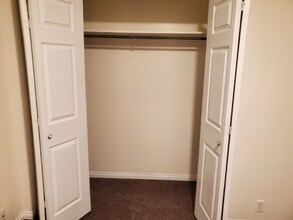 2186 Karalee Way in Sandy, UT - Foto de edificio - Building Photo