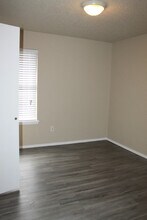 8513 Justin Pl in Midwest City, OK - Building Photo - Building Photo