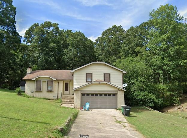 16 Ridgewood Dr in North Little Rock, AR - Building Photo