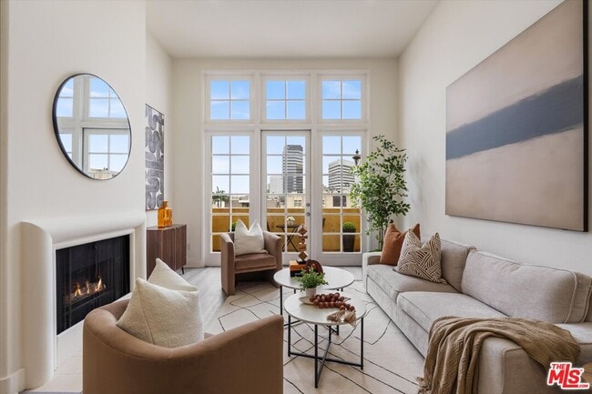 1225 Armacost Ave in Los Angeles, CA - Foto de edificio - Building Photo