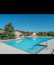 15705 Orlan Brook Dr, Unit UNIT6 in Orland Park, IL - Building Photo - Building Photo