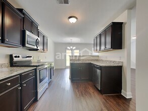 7141 Lawgiver Cir in Corryton, TN - Building Photo - Building Photo