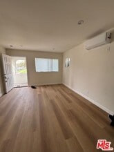 800 E 83rd St in Los Angeles, CA - Building Photo - Building Photo