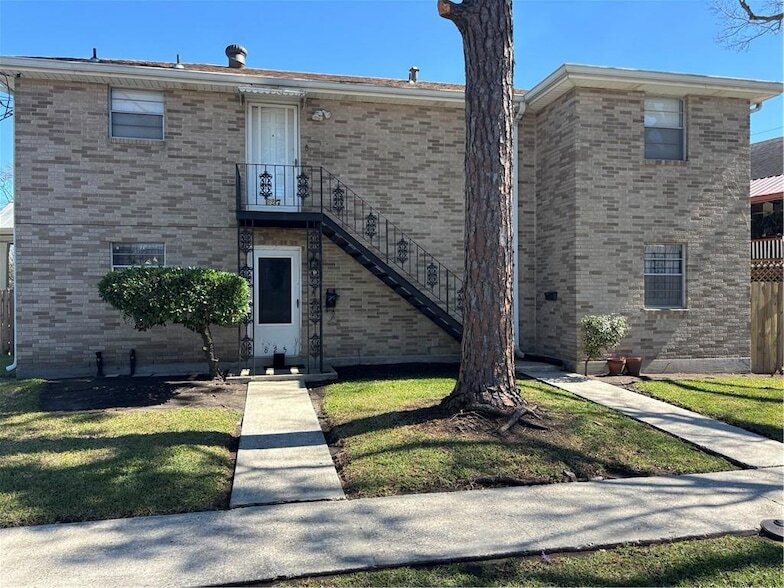 627 Jefferson Ave in New Orleans, LA - Building Photo