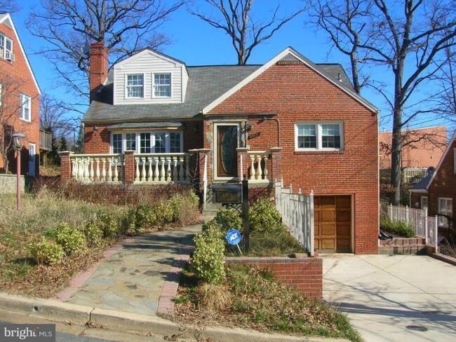 property at 6308 Joslyn Pl