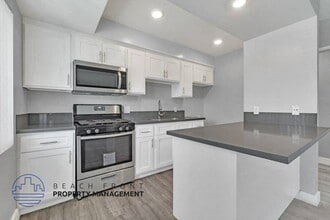 4117 W 129th St. in Hawthorne, CA - Foto de edificio - Building Photo