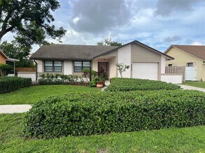 8867 SW 16th St in Boca Raton, FL - Building Photo - Building Photo