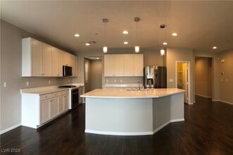 2434 Fanano St in Henderson, NV - Building Photo - Building Photo