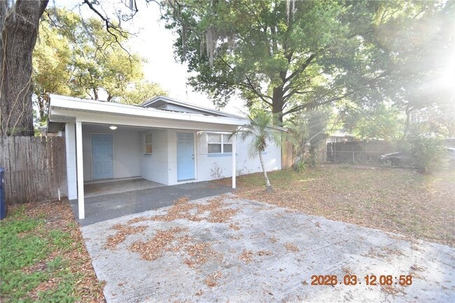 1106 E Seneca Ave in Tampa, FL - Building Photo - Building Photo