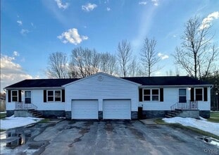 3 Blount Rd in Hastings, NY - Building Photo - Building Photo