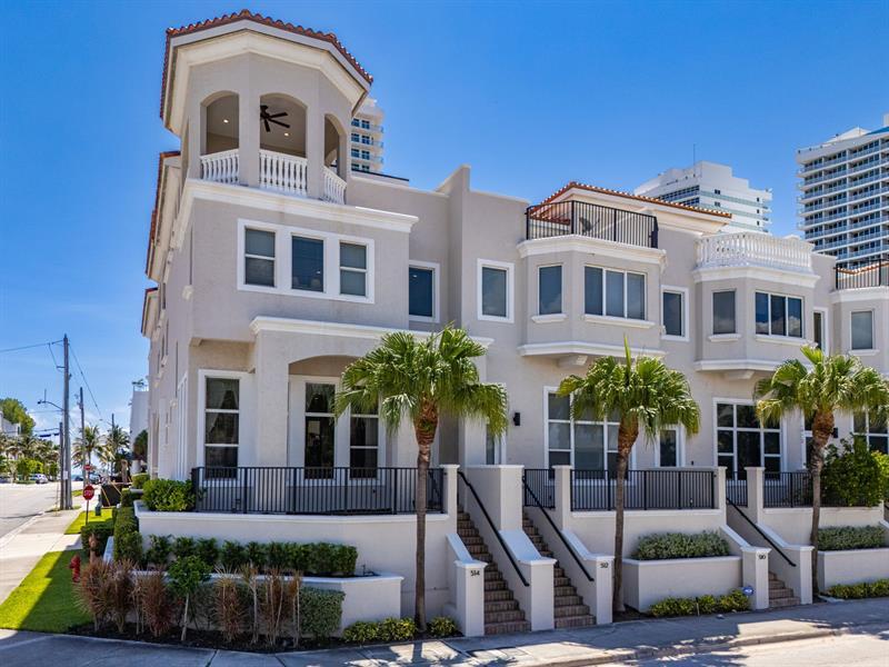 514 N Birch Rd in Fort Lauderdale, FL - Building Photo