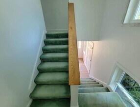 6 Harbor Hill Dr, Unit 6 in Bourne, MA - Foto de edificio - Building Photo