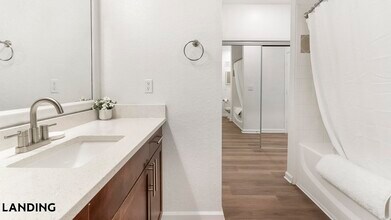 12310 Seacrest Lane, Unit 10-10309 in Jacksonville, FL - Foto de edificio - Building Photo