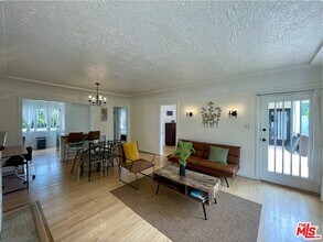 839 5th St in Santa Monica, CA - Building Photo - Building Photo