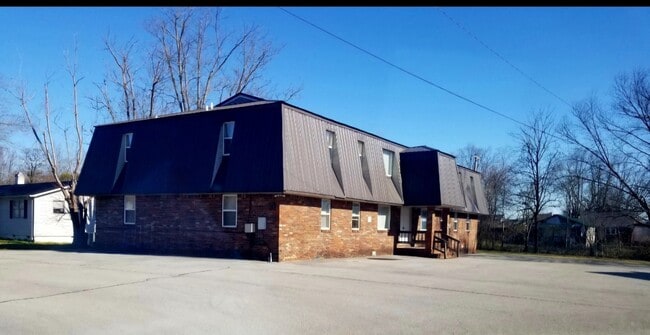 property at 319 N Franklin Ave