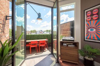 1825 19th St NW in Washington, DC - Building Photo - Building Photo