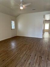 401 Topeka Ct, Unit #A in Nolanville, TX - Building Photo - Building Photo