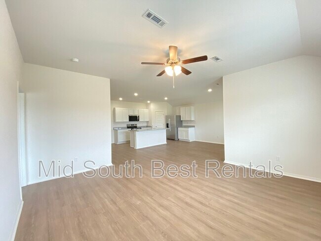 45 Kelton Ln in East End, AR - Building Photo - Building Photo