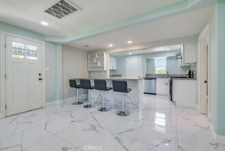 450 E 9th St, Unit #A in Pomona, CA - Building Photo - Building Photo