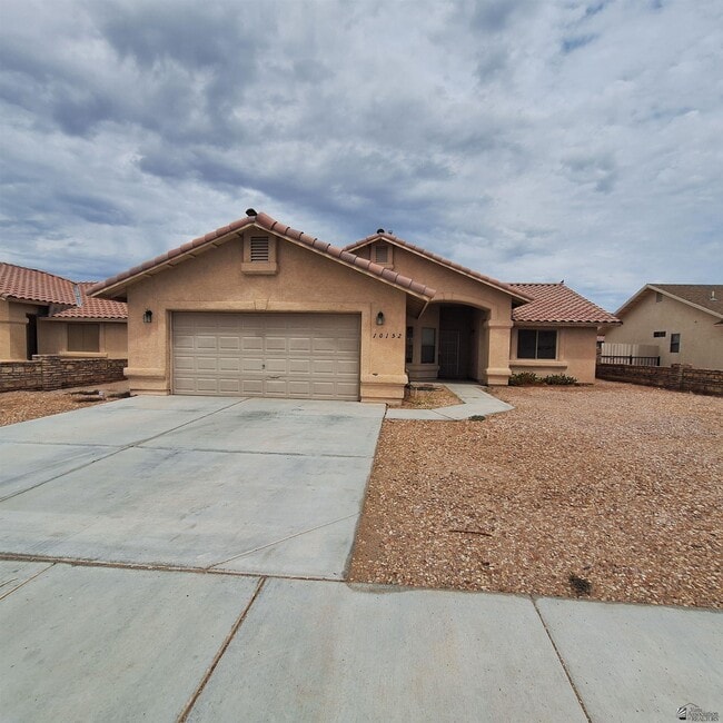 10152 E 38th Pl in Yuma, AZ - Building Photo - Building Photo