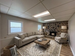 20101 Good Hope Rd in Lannon, WI - Building Photo - Building Photo