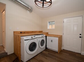 21610 185th St Ct E in Orting, WA - Building Photo - Building Photo