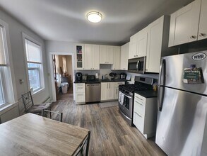 5 Sayward Pl in Boston, MA - Building Photo - Building Photo