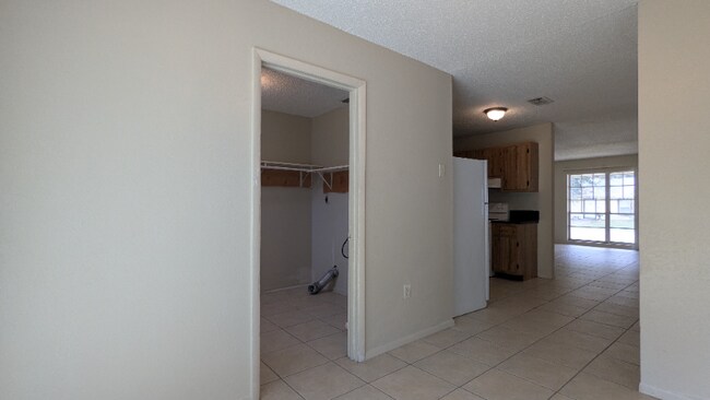 4536 Ballentine Ct in Lakeland, FL - Building Photo - Building Photo