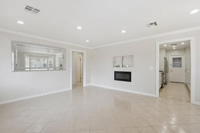 15023 Yukon Ave in Hawthorne, CA - Building Photo - Building Photo