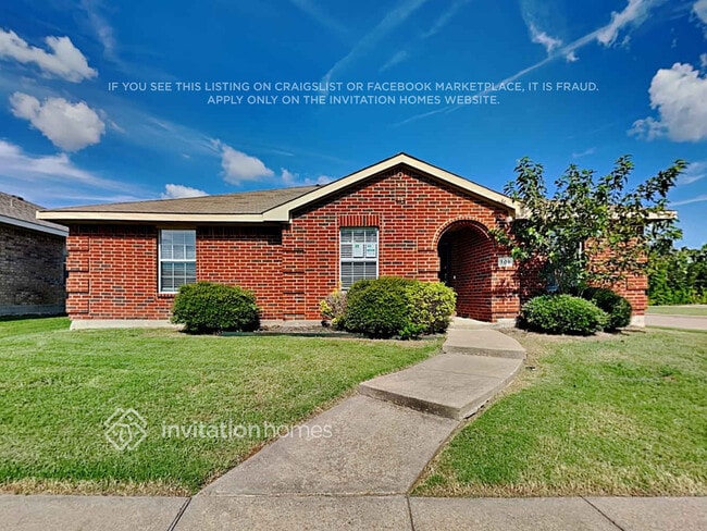 706 Mission Ln