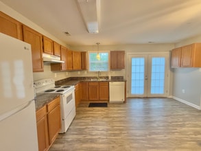 18145 Piedmont Dr in Cobb Island, MD - Building Photo - Building Photo