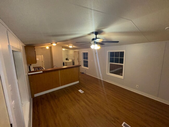 3 Row A Way in Troy, NY - Building Photo - Building Photo