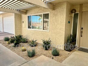 72730 Mesquite Ct in Palm Desert, CA - Building Photo - Building Photo