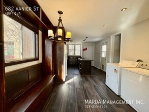 682 Vanier St in Windsor, ON - Building Photo - Building Photo