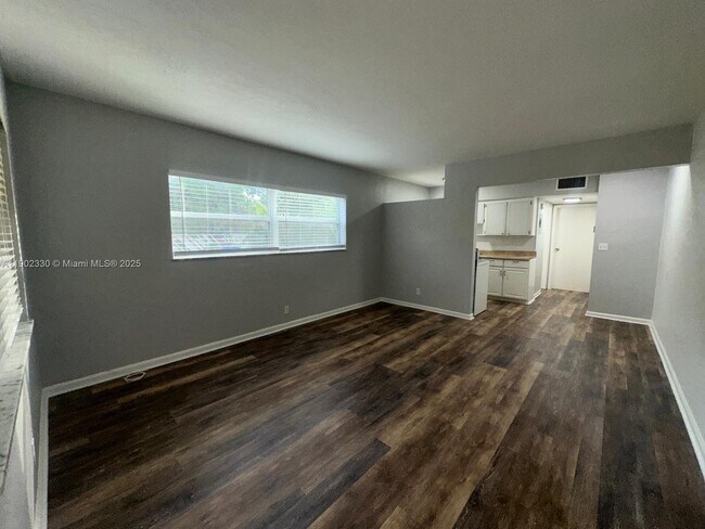 property at 1928 Jefferson St