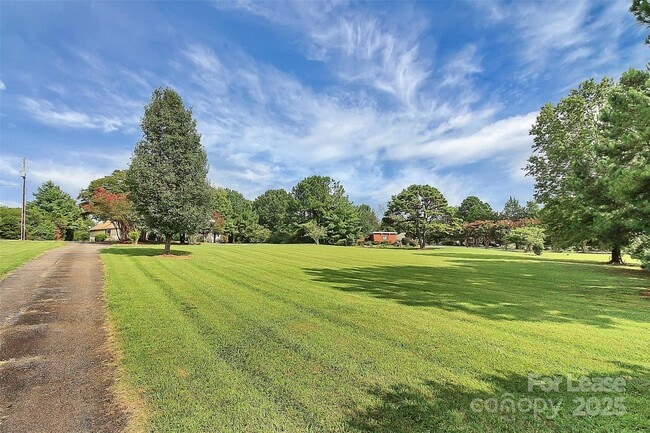 155 Sunfish Dr in Mooresville, NC - Building Photo - Building Photo