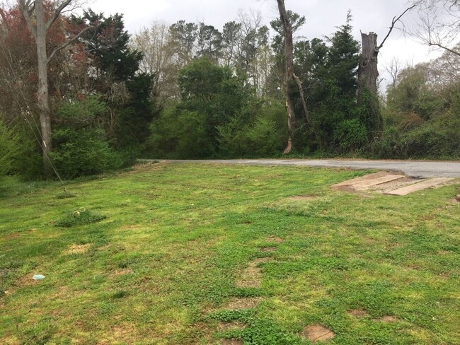 306 S Elm St in Pendleton, SC - Building Photo - Building Photo