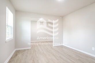 9 E 49th Pl N in Tulsa, OK - Building Photo - Building Photo