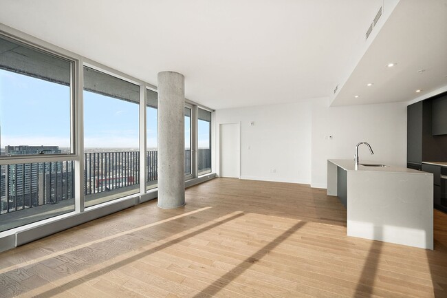 1205 Pl. Phillips in Montréal, QC - Foto de edificio - Building Photo