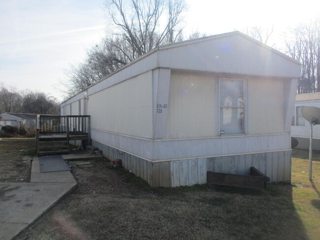 property at 315 Belew St