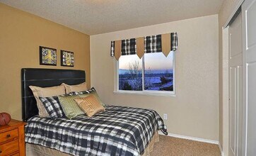 2121 Saison St in Fort Collins, CO - Building Photo - Building Photo