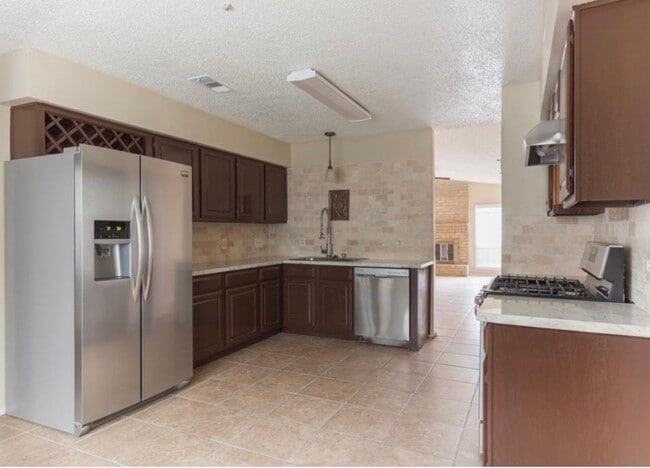 property at 11807 Dellfern Ct