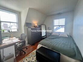 79 College Ave, Unit 4 in Somerville, MA - Building Photo