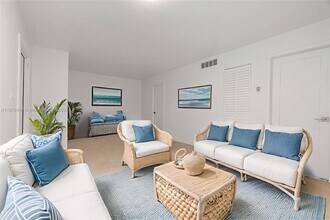 421 SW 9th St in Miami, FL - Building Photo - Building Photo