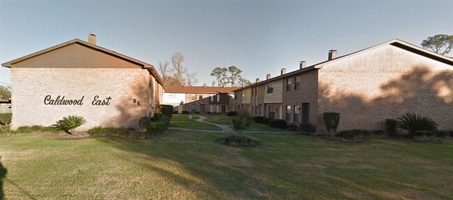 property at 85 E Caldwood Dr