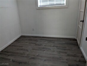 416 S 11th St in Las Vegas, NV - Foto de edificio - Building Photo